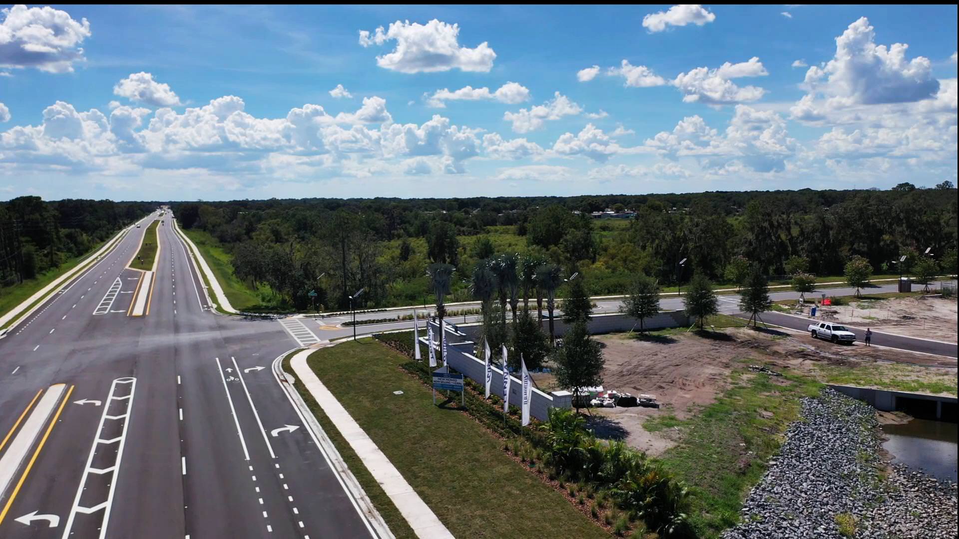 North Park Isle - Plant City FL - Sam Allen Road Entrance